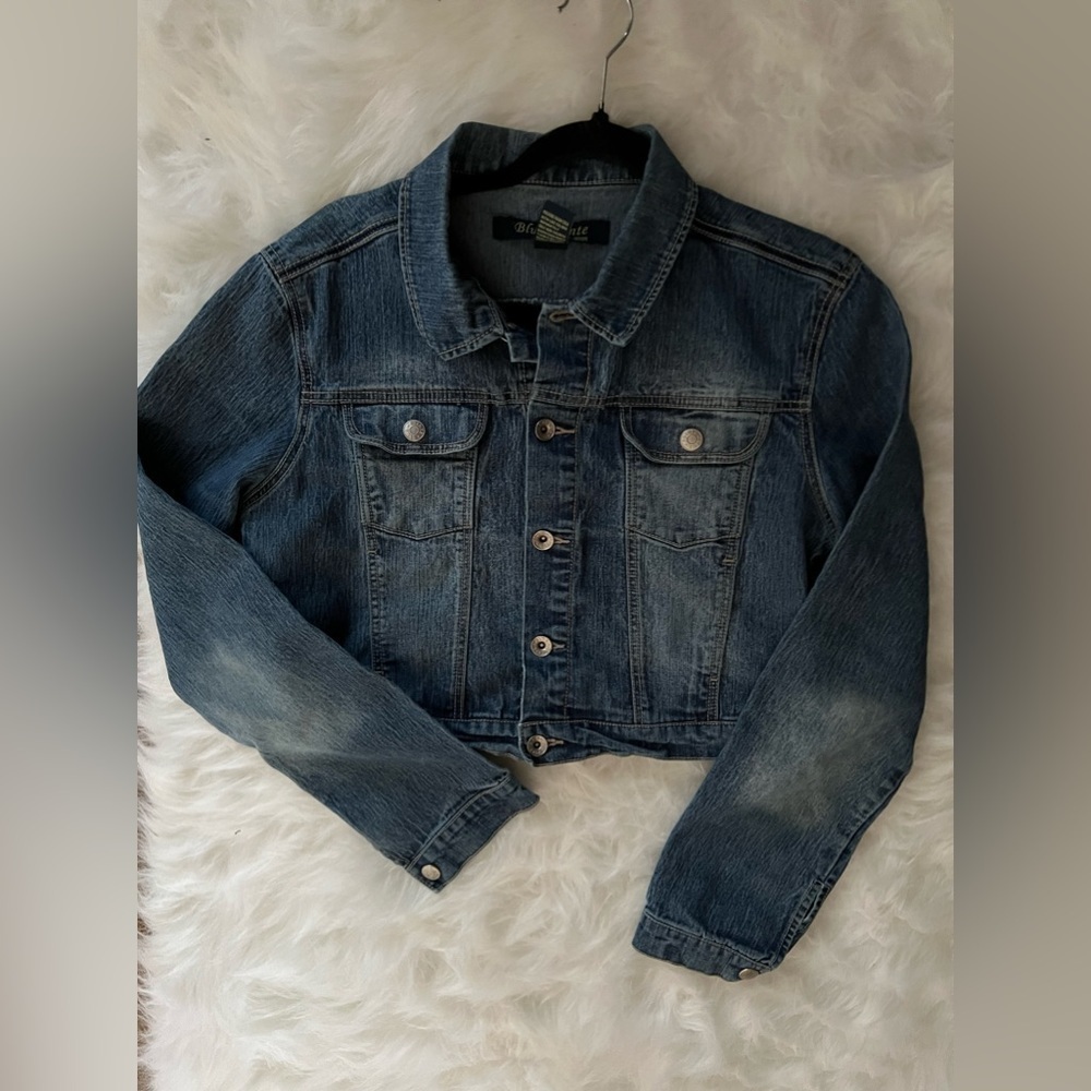 Blue Pointe Cropped Jean Jacket, Medium